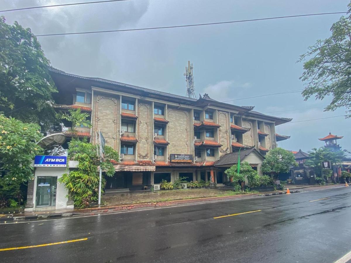 Urbanview Hotel Taman Suci Denpasar Esterno foto