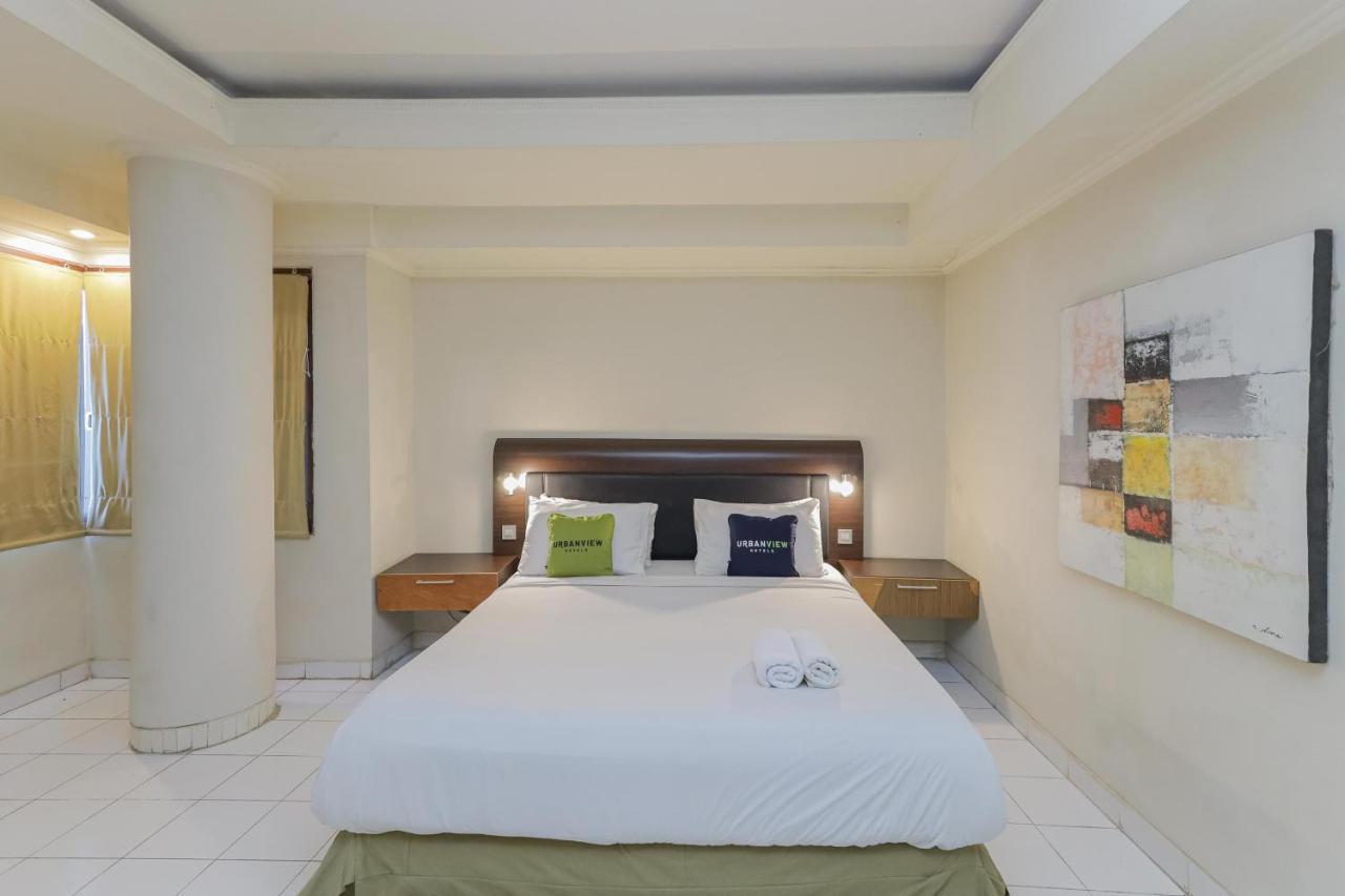 Urbanview Hotel Taman Suci Denpasar Esterno foto