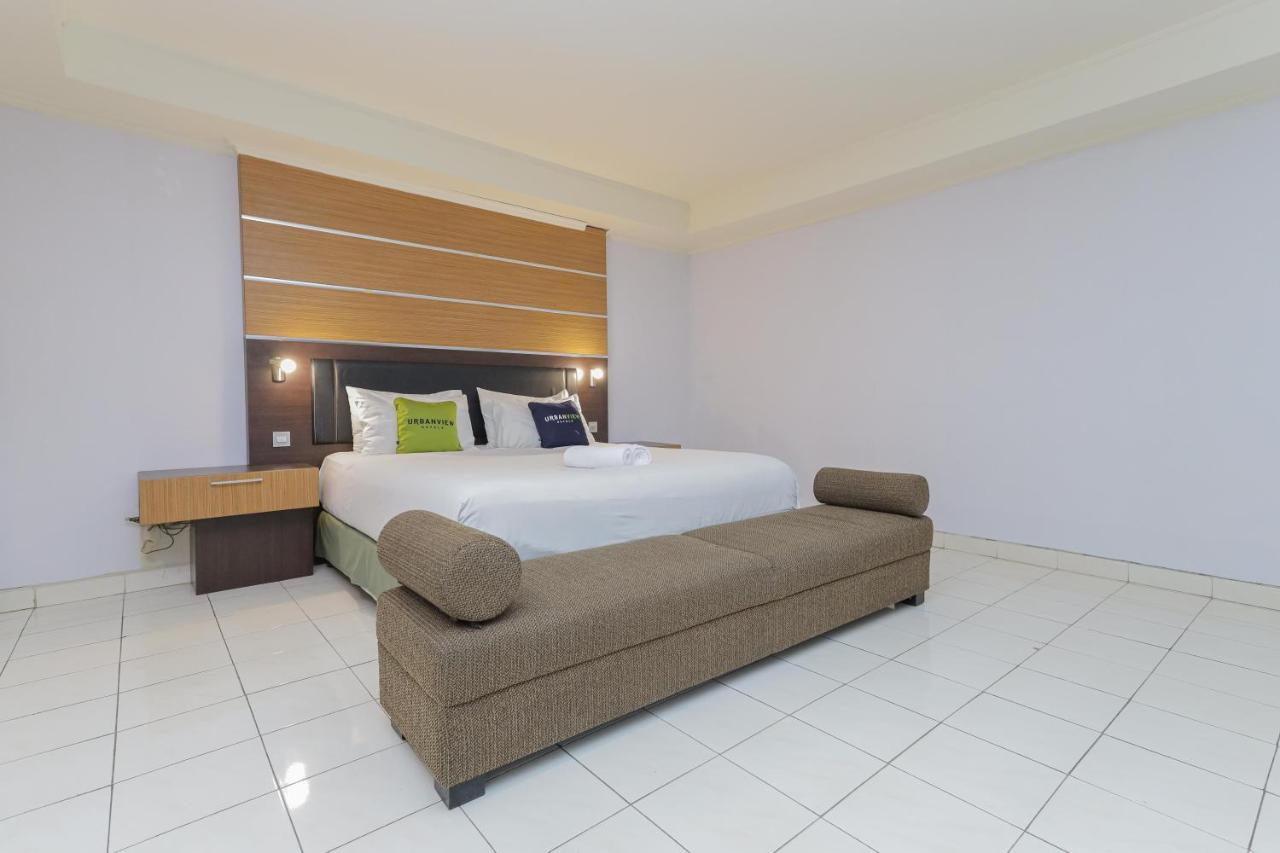 Urbanview Hotel Taman Suci Denpasar Esterno foto