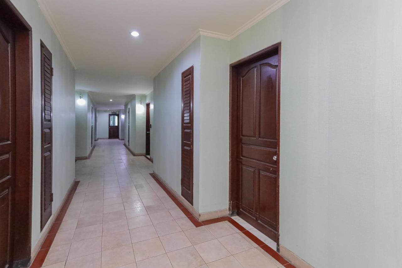 Urbanview Hotel Taman Suci Denpasar Esterno foto