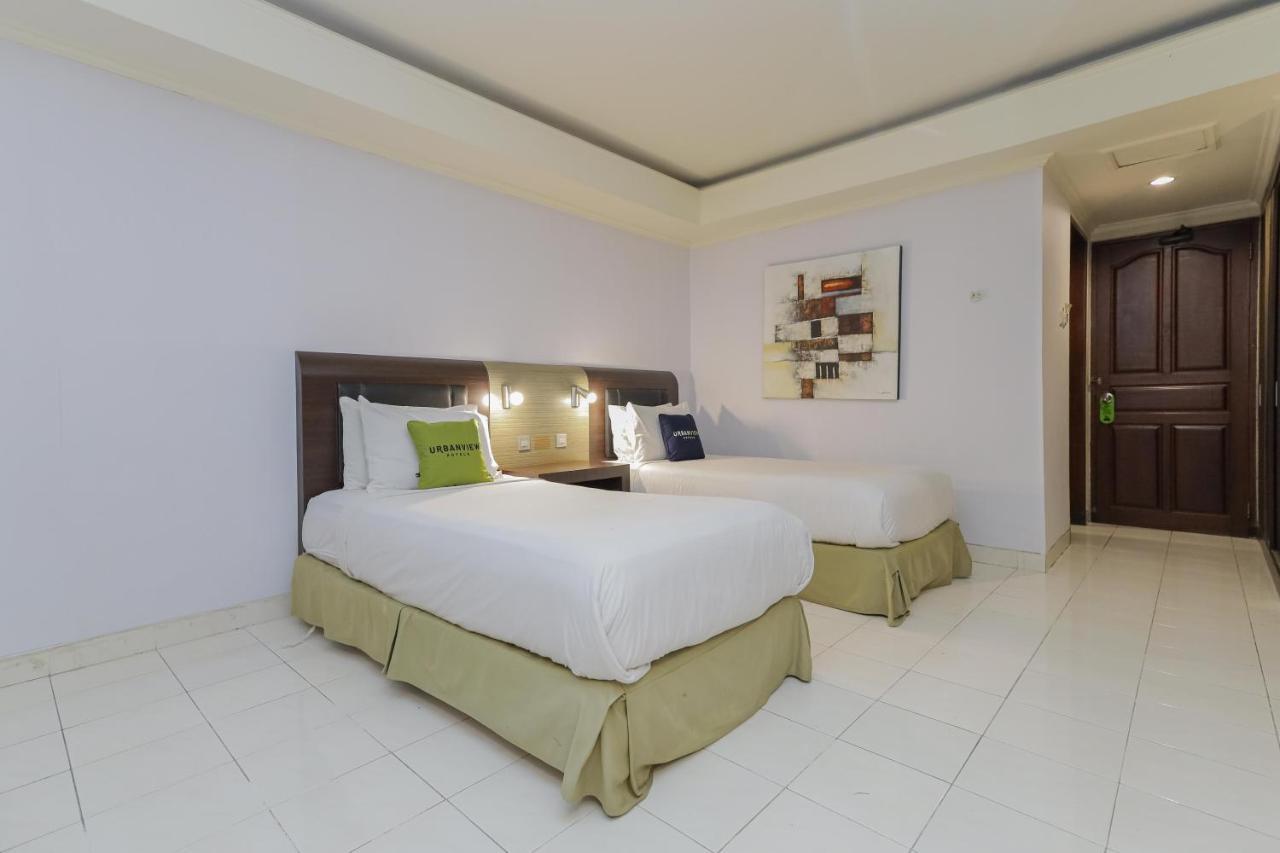 Urbanview Hotel Taman Suci Denpasar Esterno foto